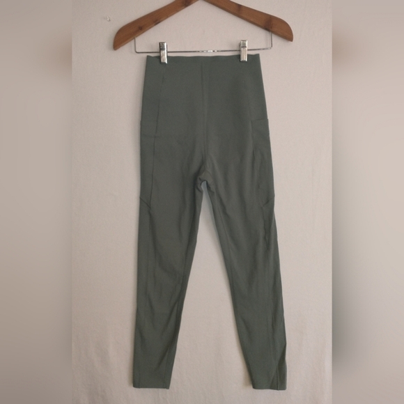 Sweaty Betty Power 7/8 Workout Leggings Green Size XS Athleisure - Picture 2 of 4